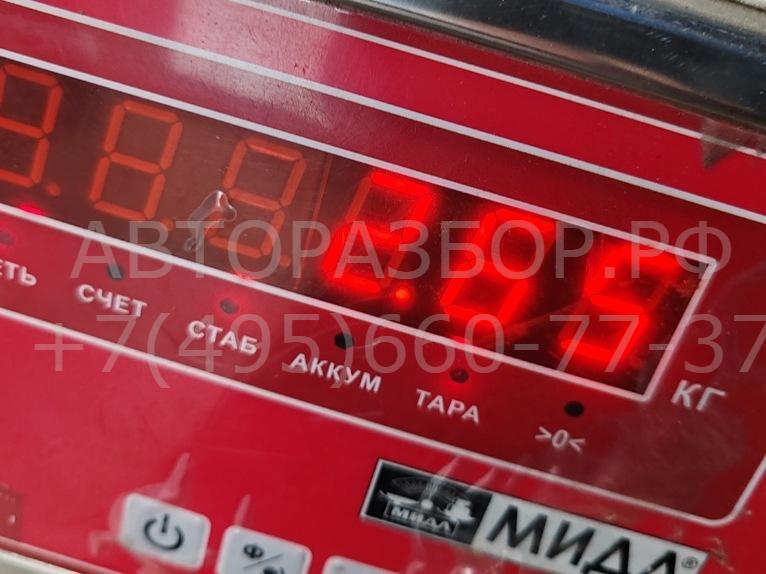 Обшивка двери передней левой