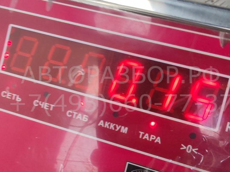 Накладка двери передней правой