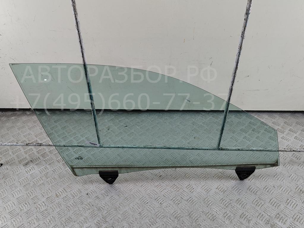Стекло двери передней правой