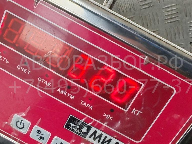 Стекло двери передней правой