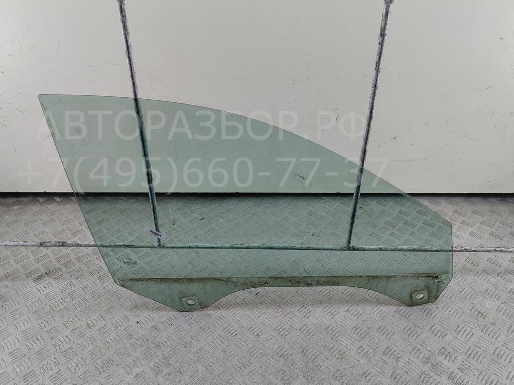 Стекло двери передней правой