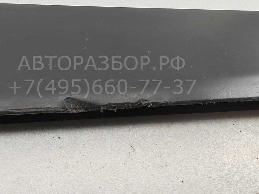 Накладка двери задней правой