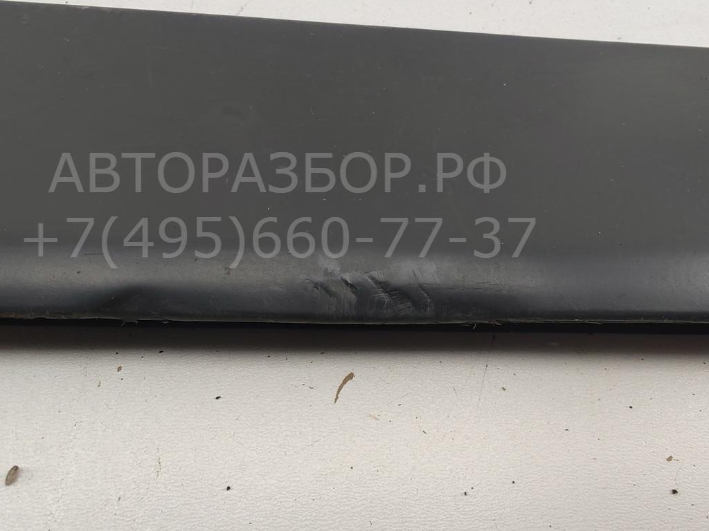 Накладка двери задней правой