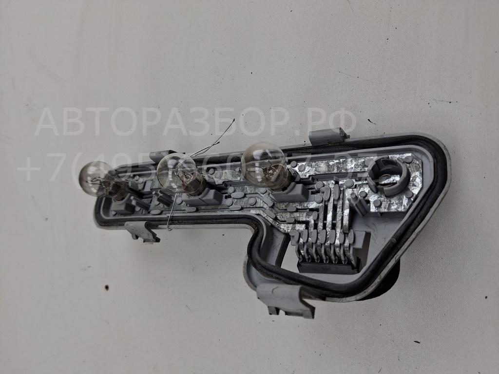 Плата заднего фонаря правого