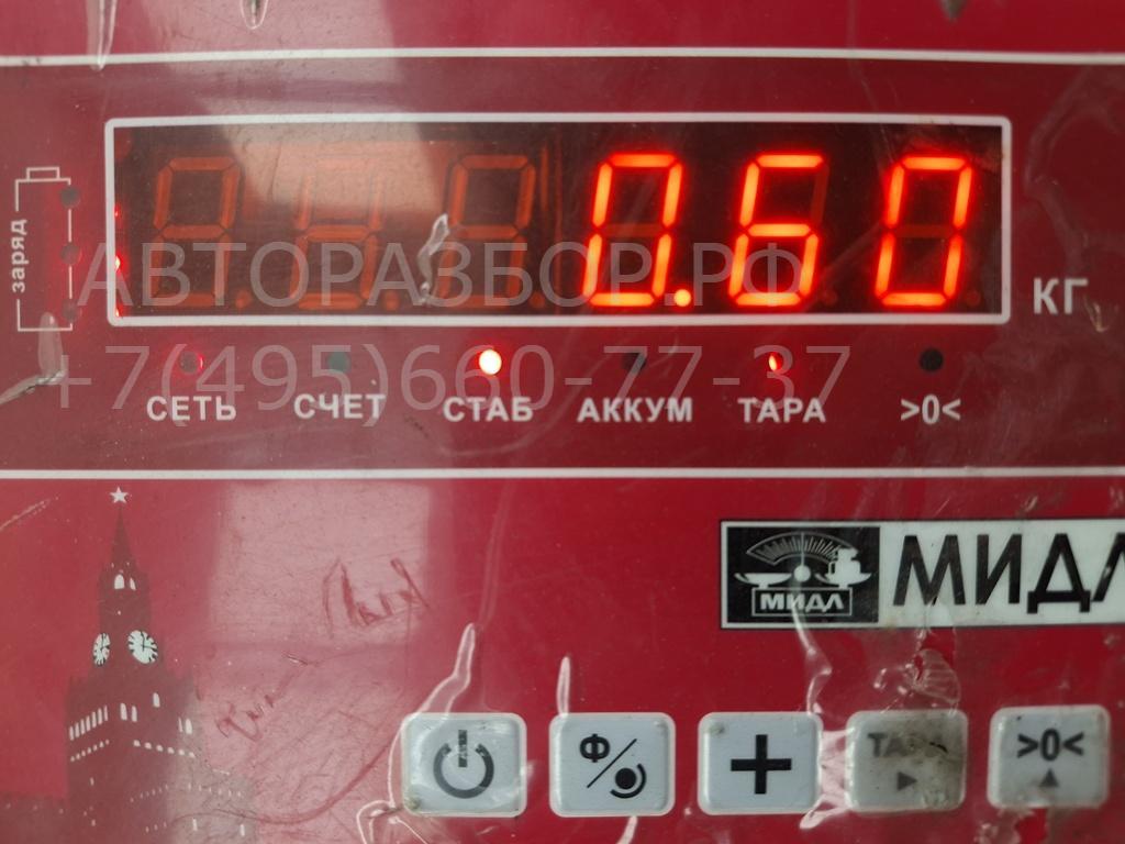 Стекло двери задней правой (форточка)