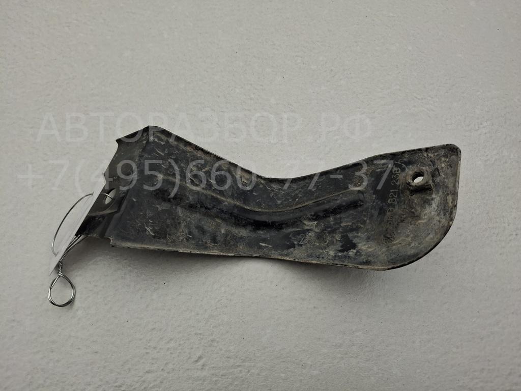 Кронштейн крепления крыла