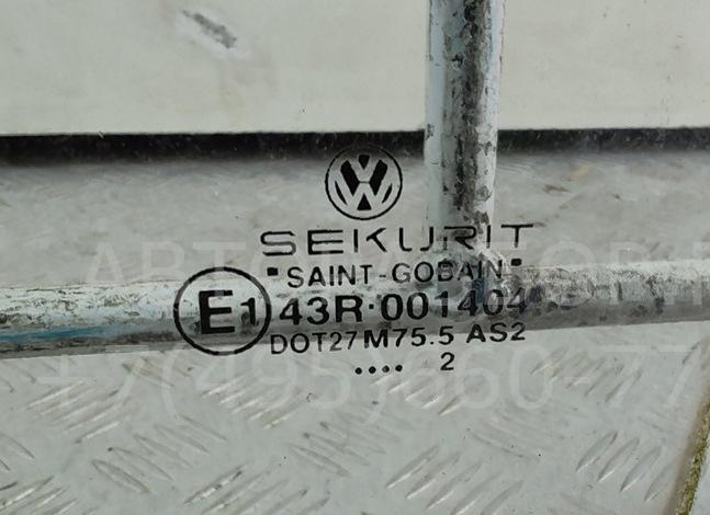 Стекло двери задней левой