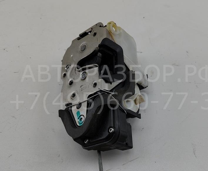 Замок двери передней правой