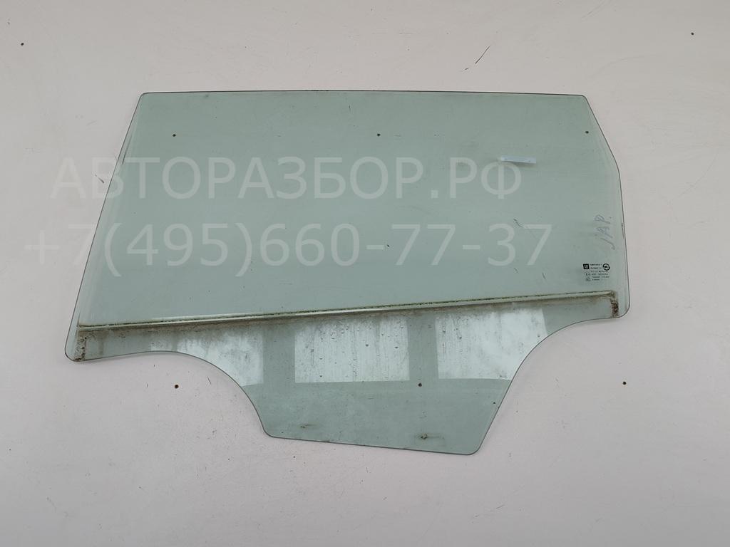 Стекло двери задней левой