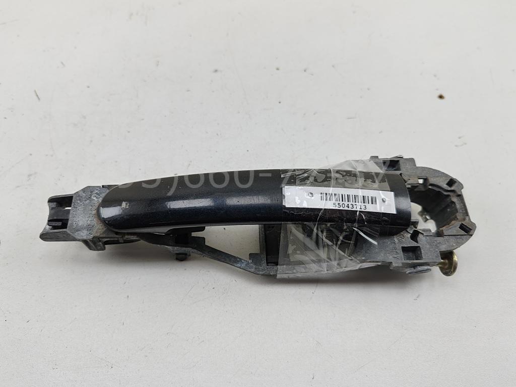 Ручка двери передней наружная левая