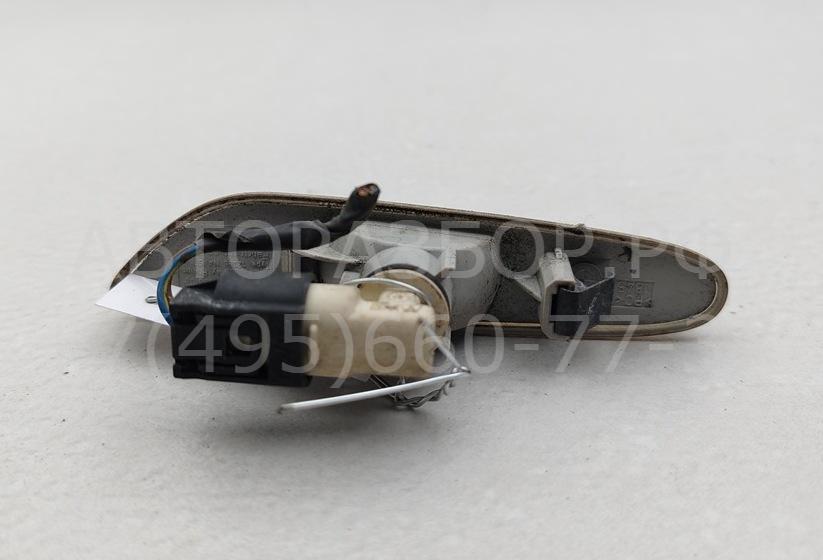 Указатель поворота правый