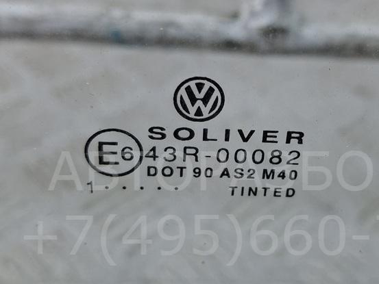 Стекло двери передней правой