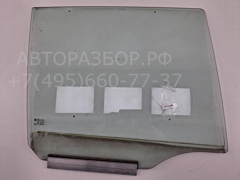 Стекло двери задней правой