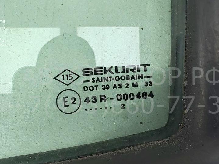 Стекло двери передней левой (форточка)