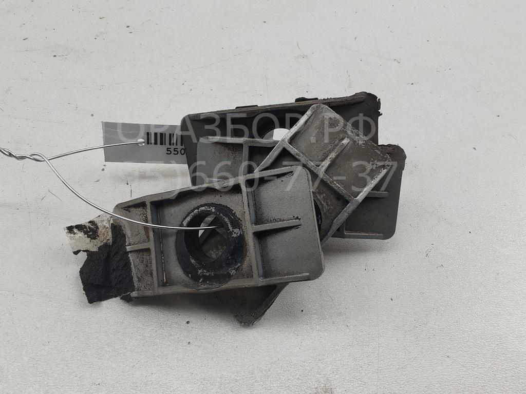 Кронштейн крепления крыла