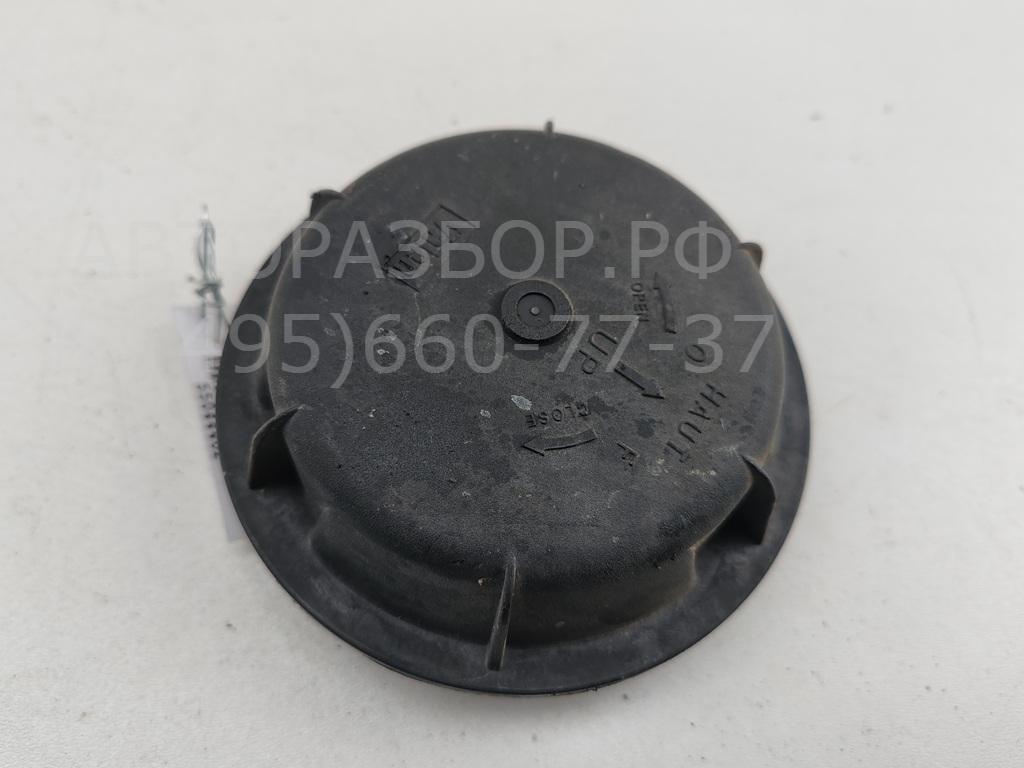 Крышка фары левой