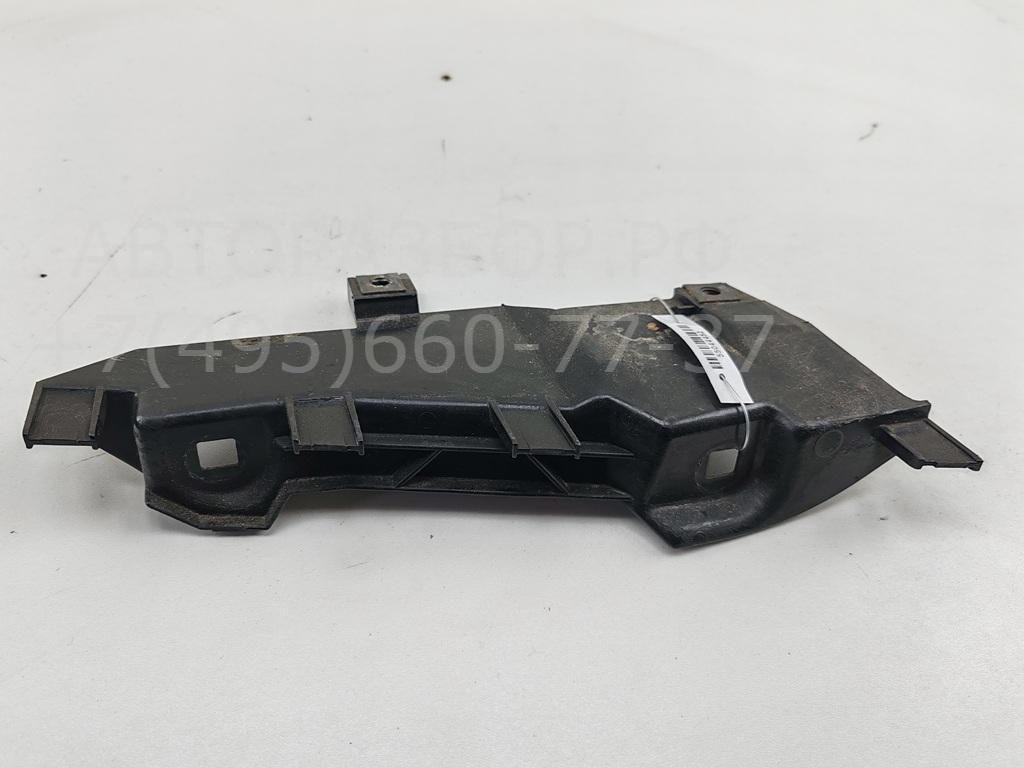 Крепеж фары