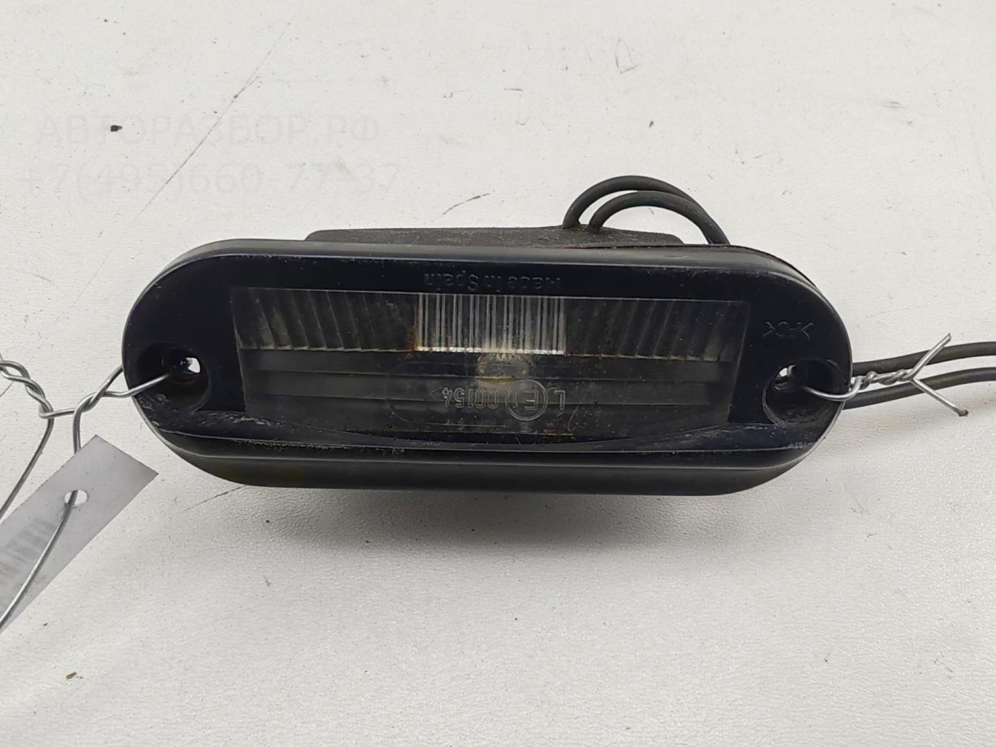 Фонарь подсветки номера