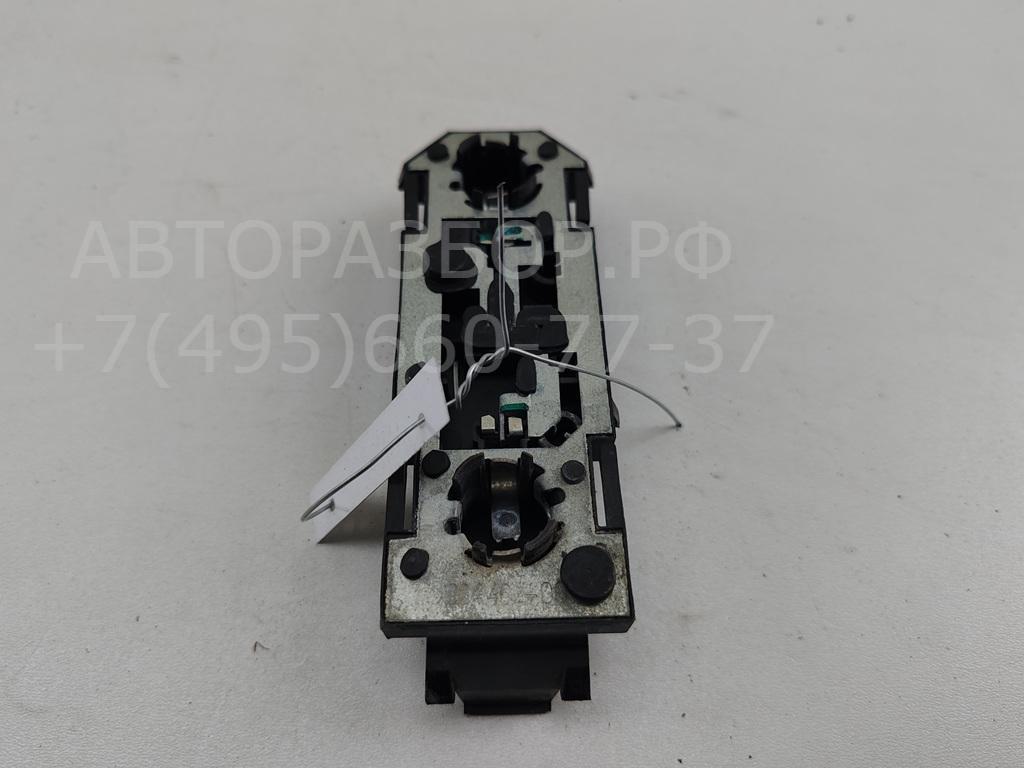 Плата заднего фонаря левого