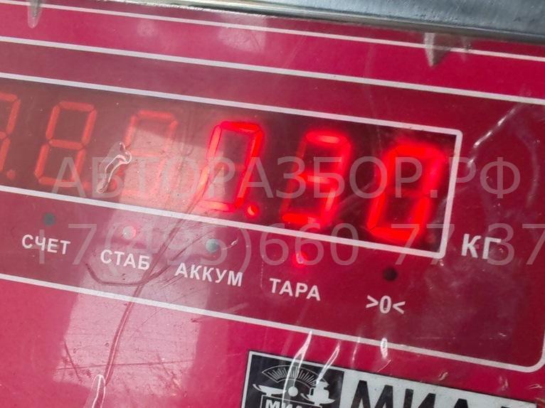 Петля крышки багажника