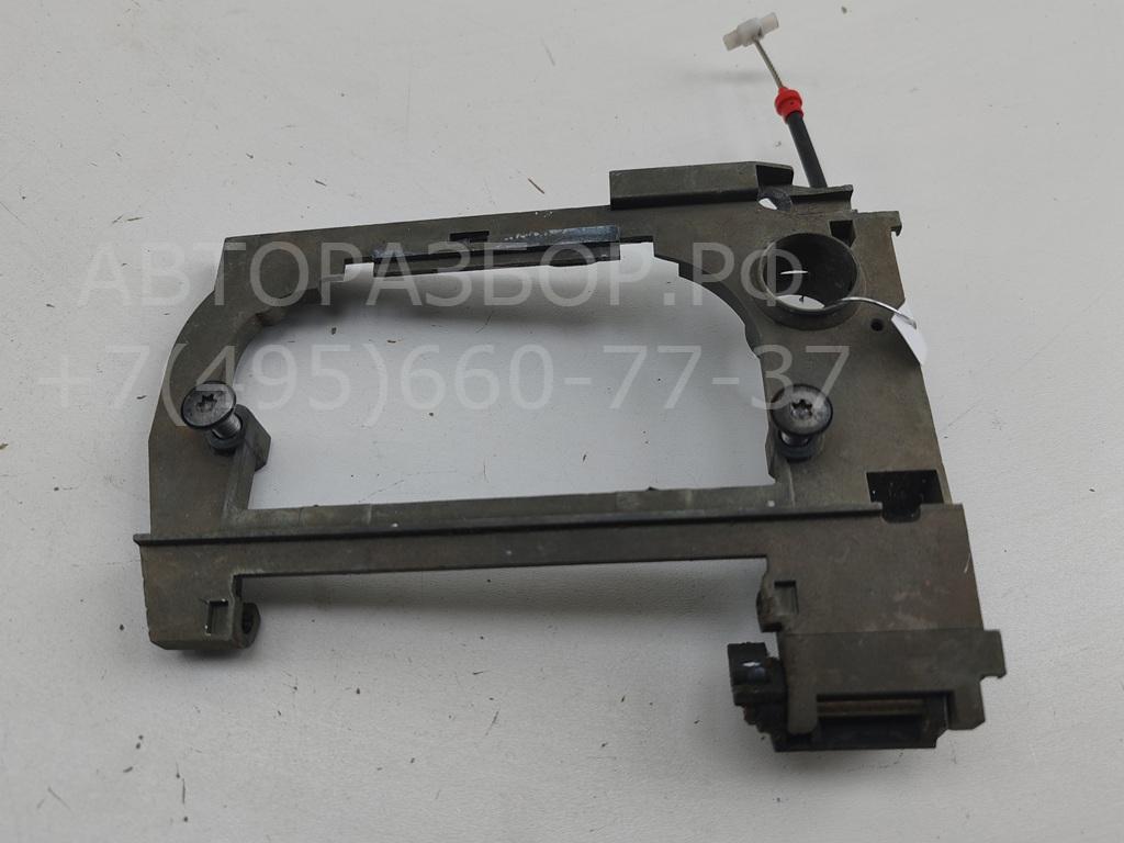 Кронштейн ручки