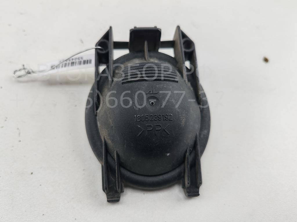 Крышка фары левой