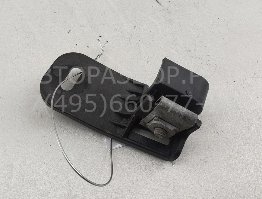 Кронштейн фар правый