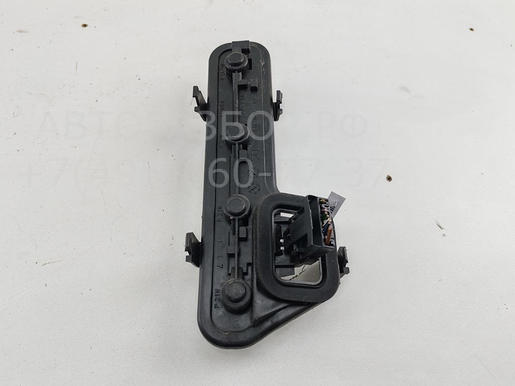 Плата заднего фонаря правого