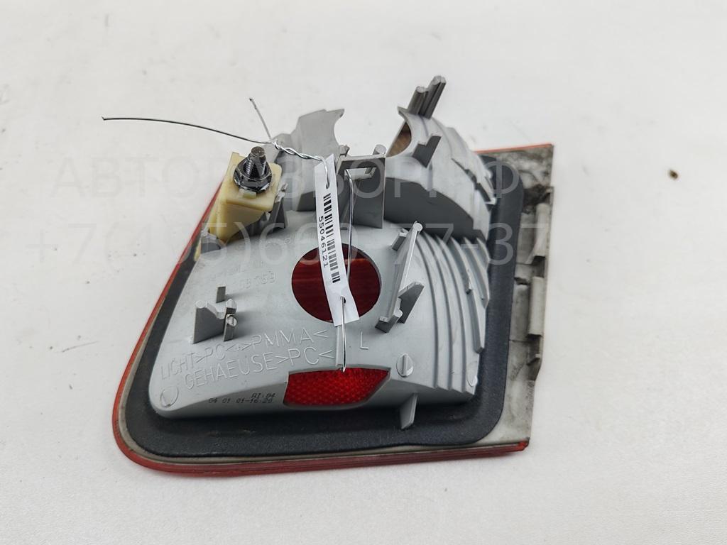 Фонарь задний внутренний левый