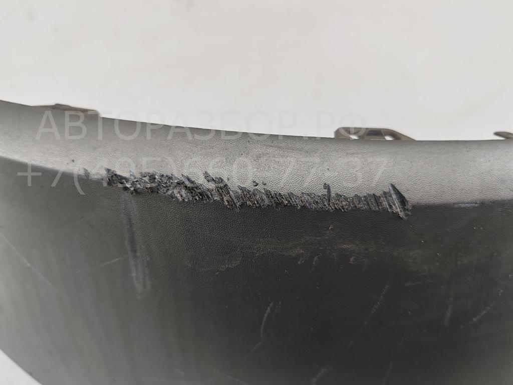 Молдинг переднего бампера правый