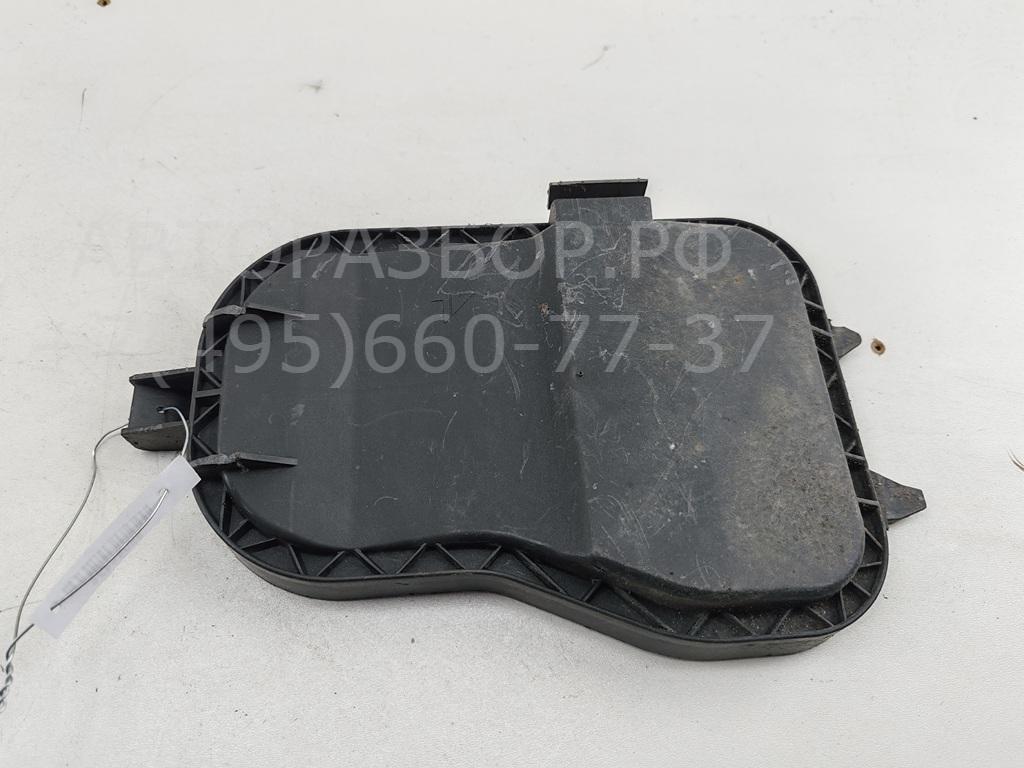 Крышка фары левой