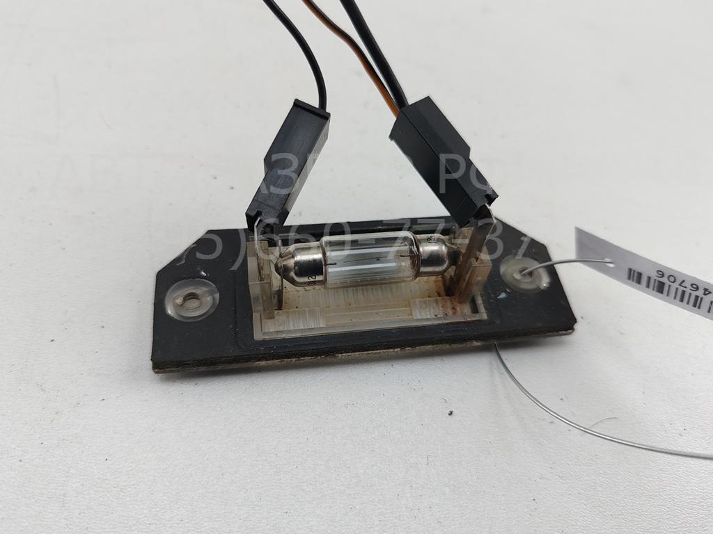 Фонарь подсветки номера