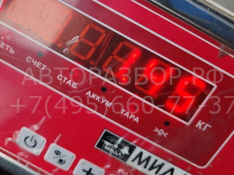 Обшивка крышки багажника