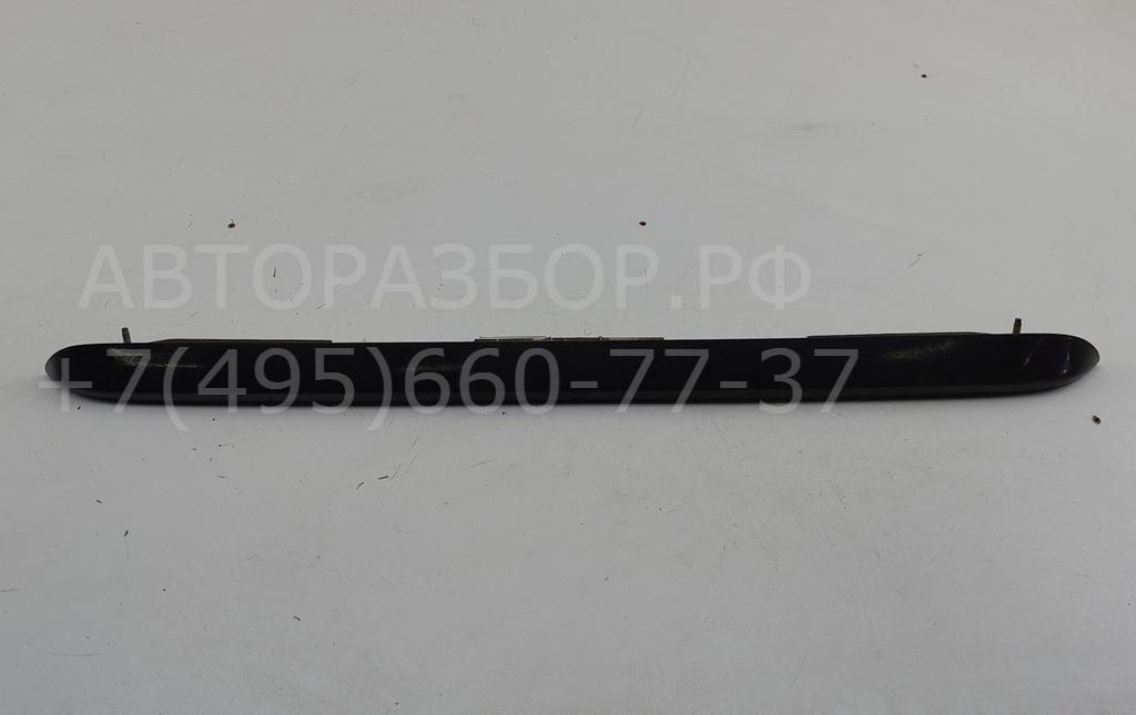 Накладка крышки багажника