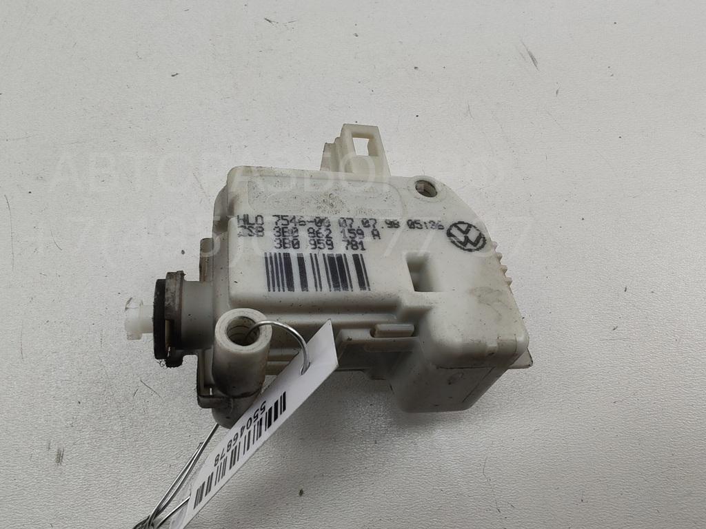 Активатор замка багажника