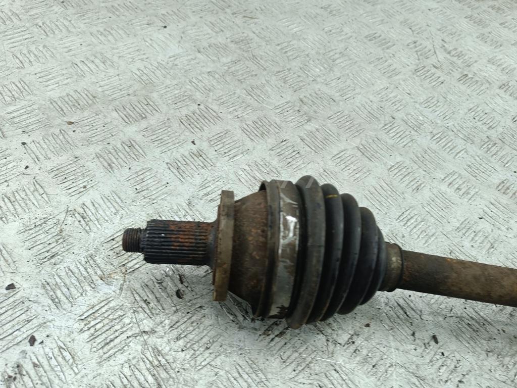 Полуось передняя левая