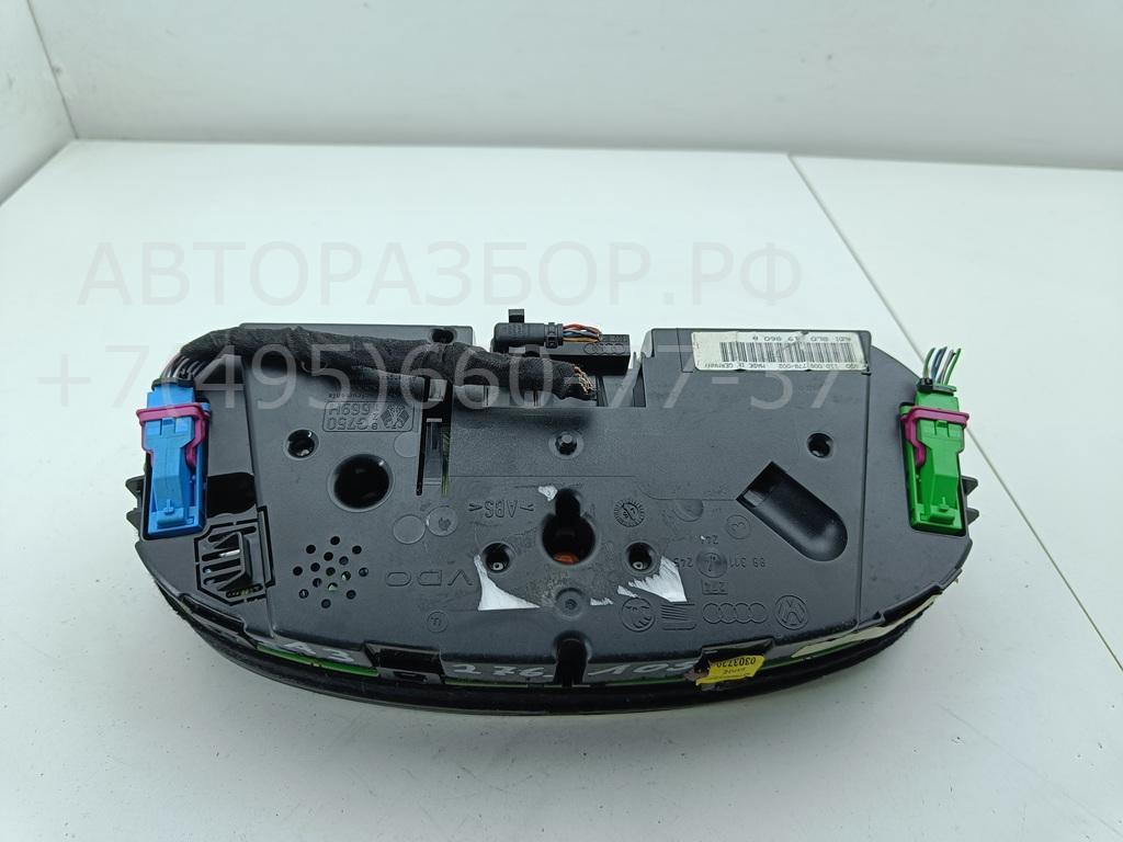 Панель приборов