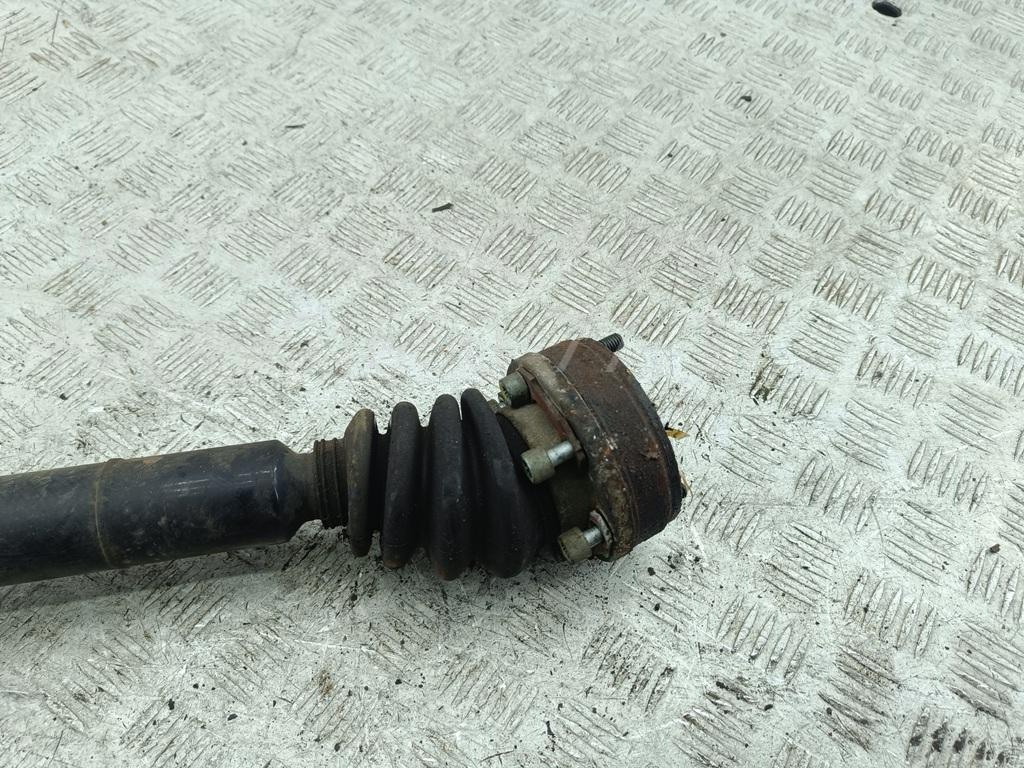 Полуось передняя правая