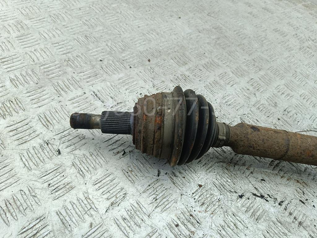 Полуось передняя правая