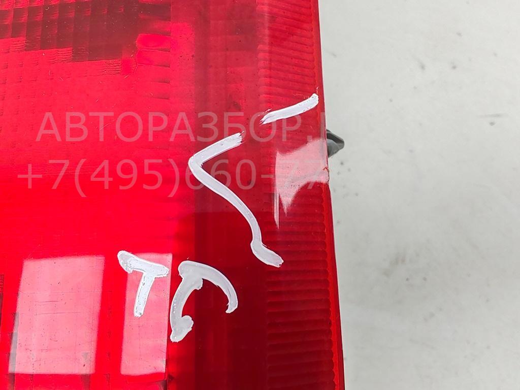 Фонарь задний правый