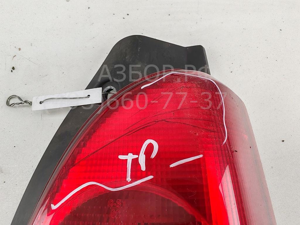 Фонарь задний правый