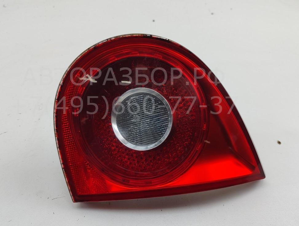 Фонарь задний внутренний правый
