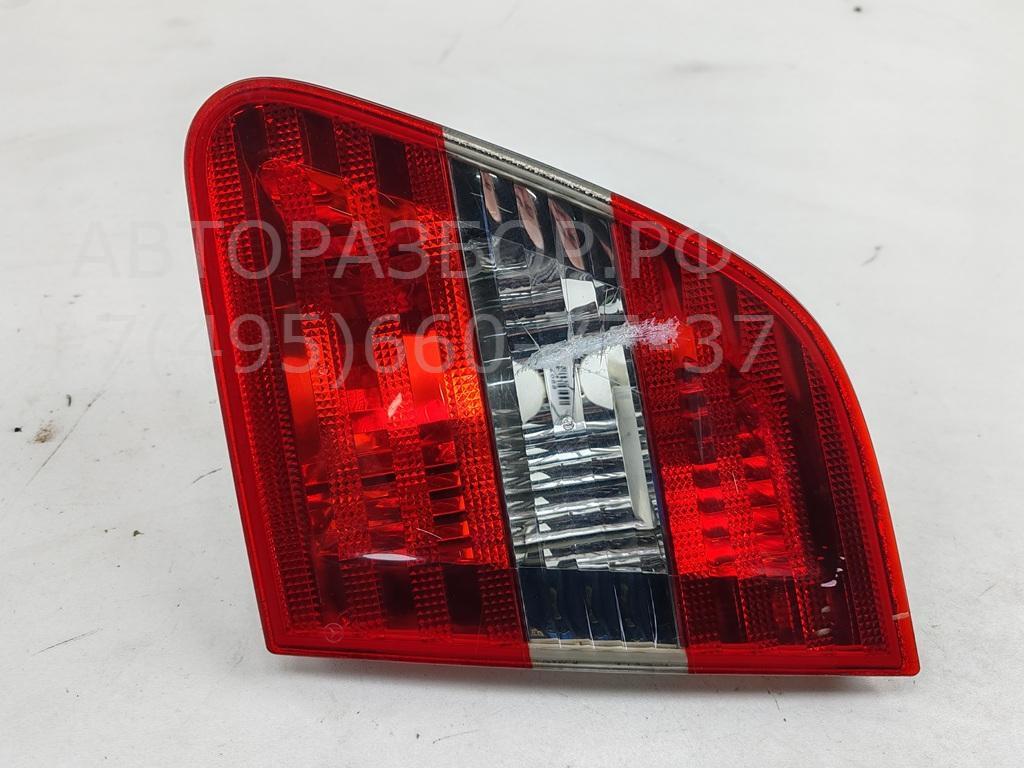 Фонарь задний внутренний правый
