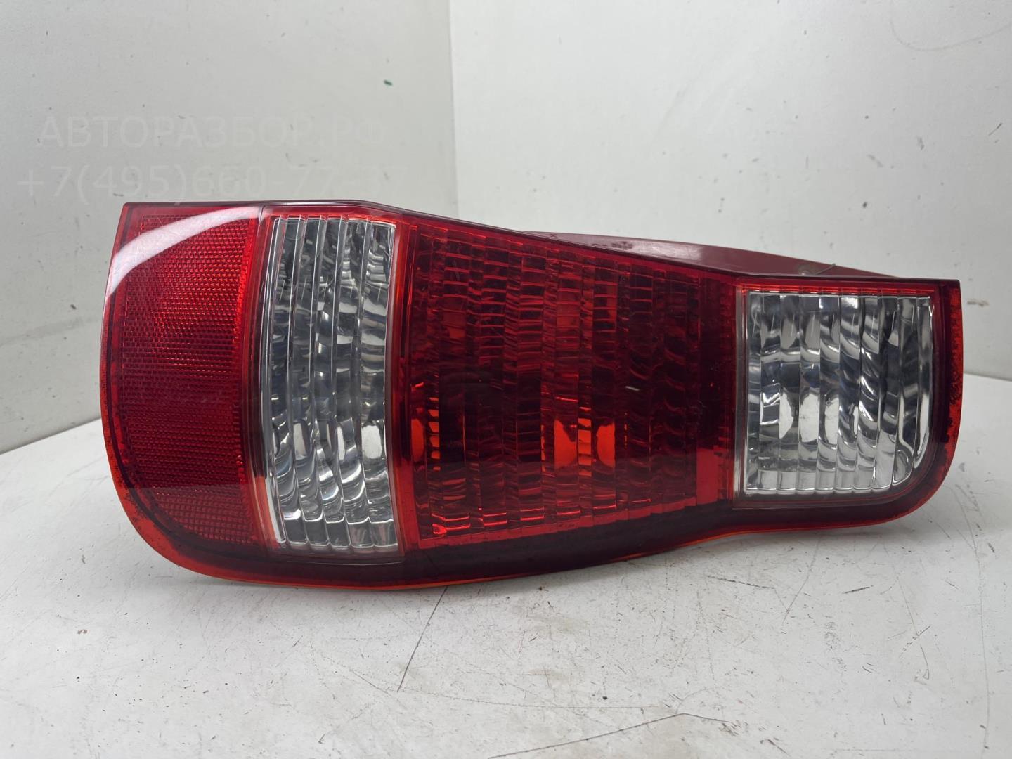 Фонарь задний правый