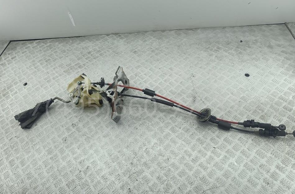 Кулиса МКПП / АКПП