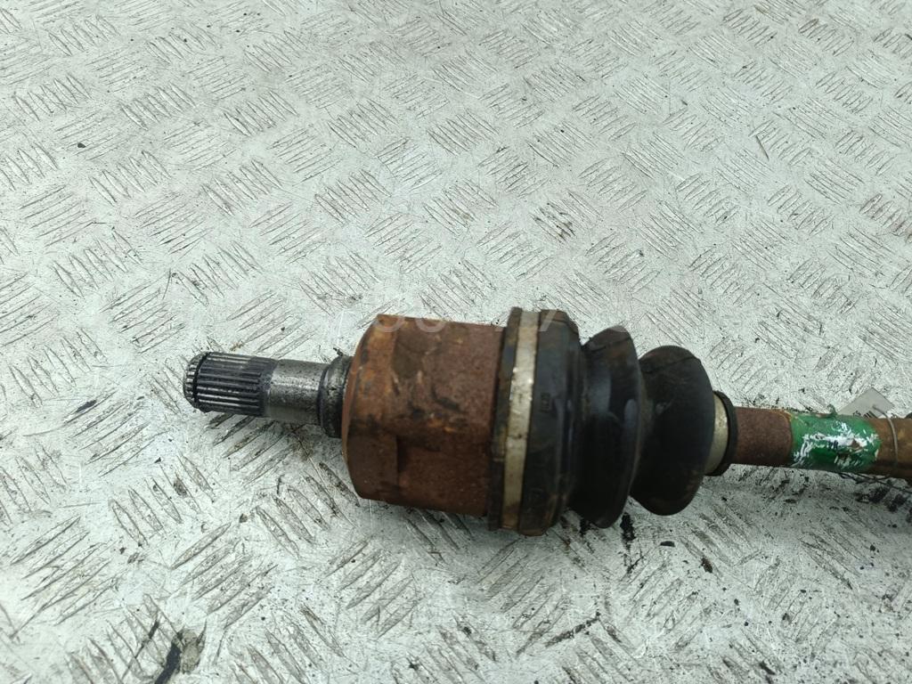 Полуось передняя левая