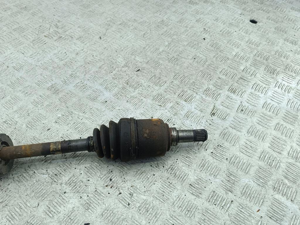 Полуось передняя правая