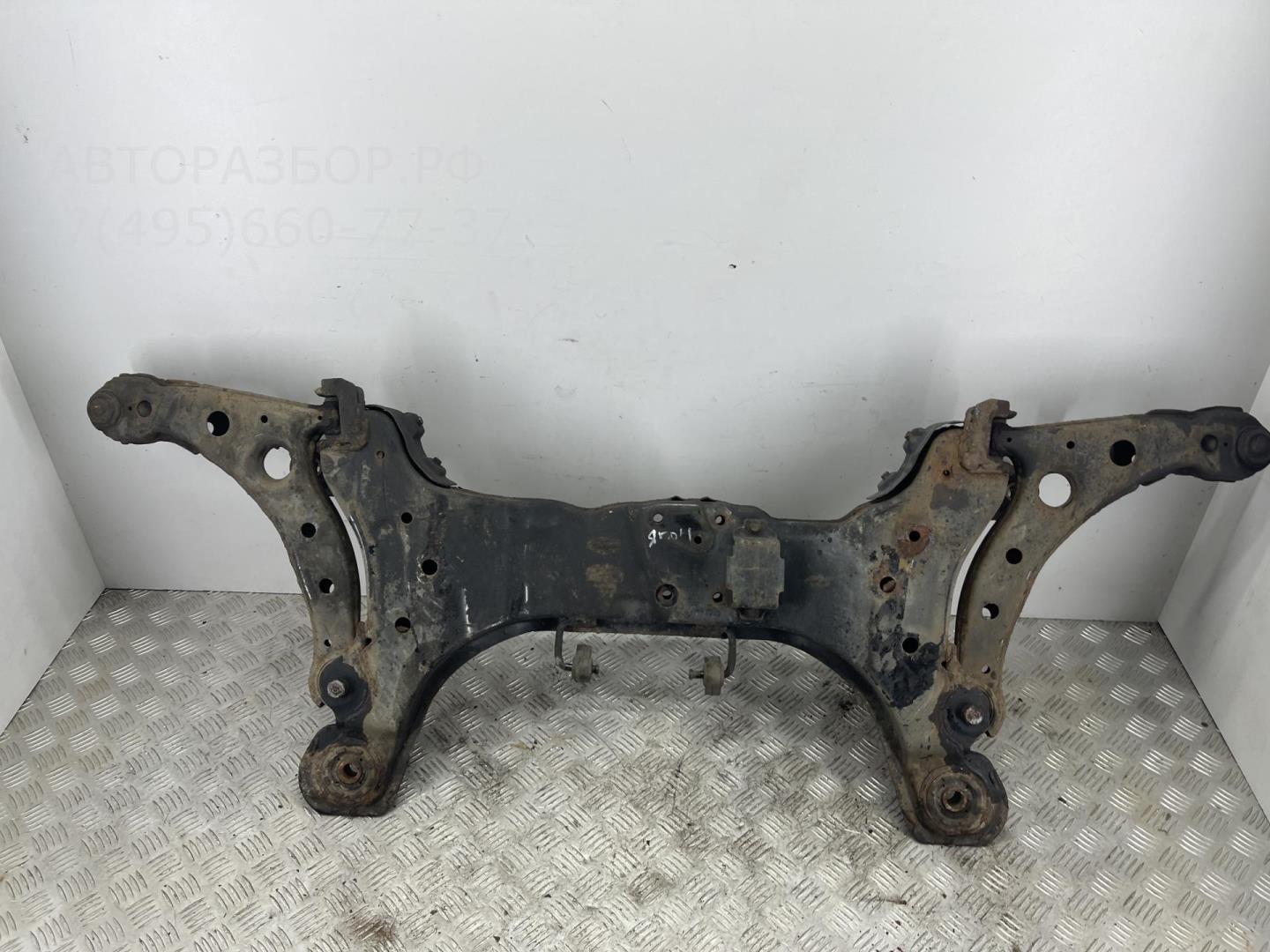 Балка подмоторная