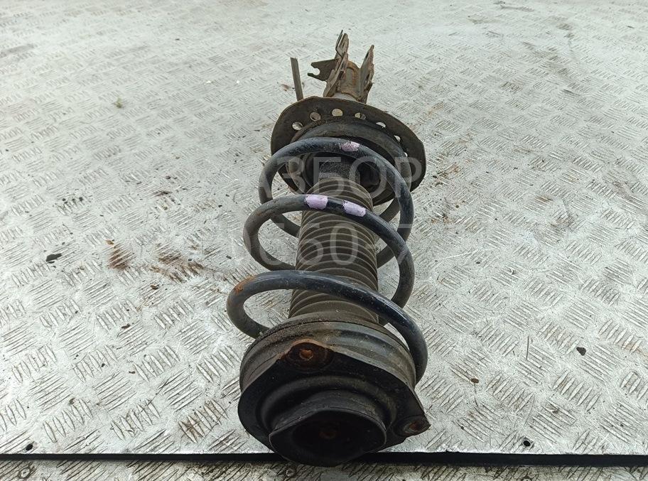 Амортизатор передний правый