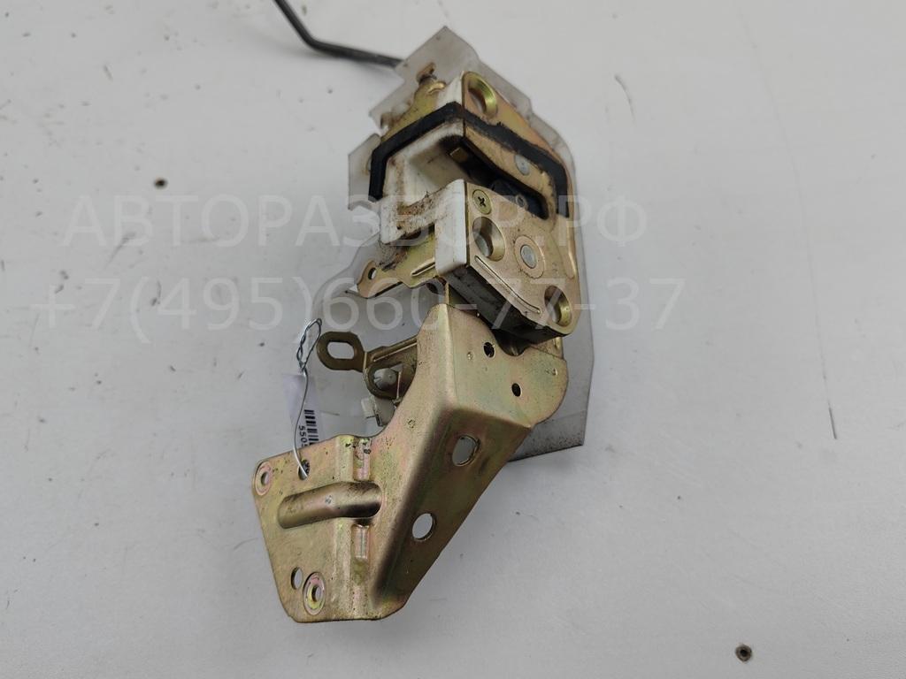 Замок двери передней правой